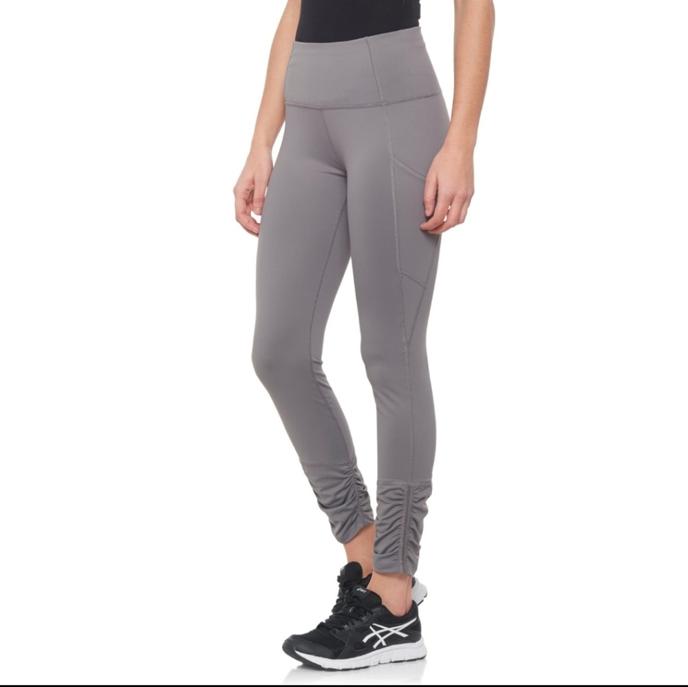 Layer 8 Carmen Leggings - 7/8 Length